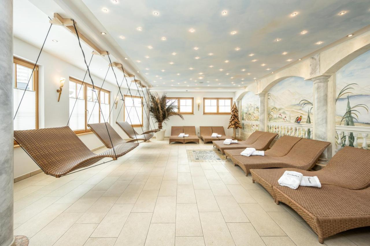 Hotel Almschlössl&Schrotteralm Obertauern Exteriör bild