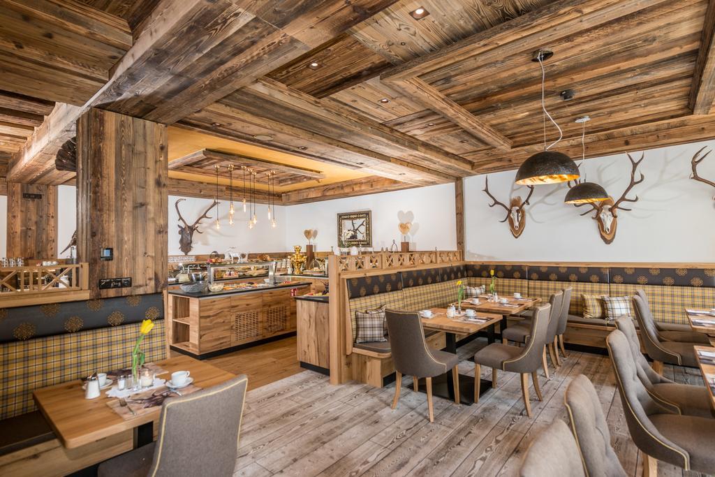 Hotel Almschlössl&Schrotteralm Obertauern Exteriör bild